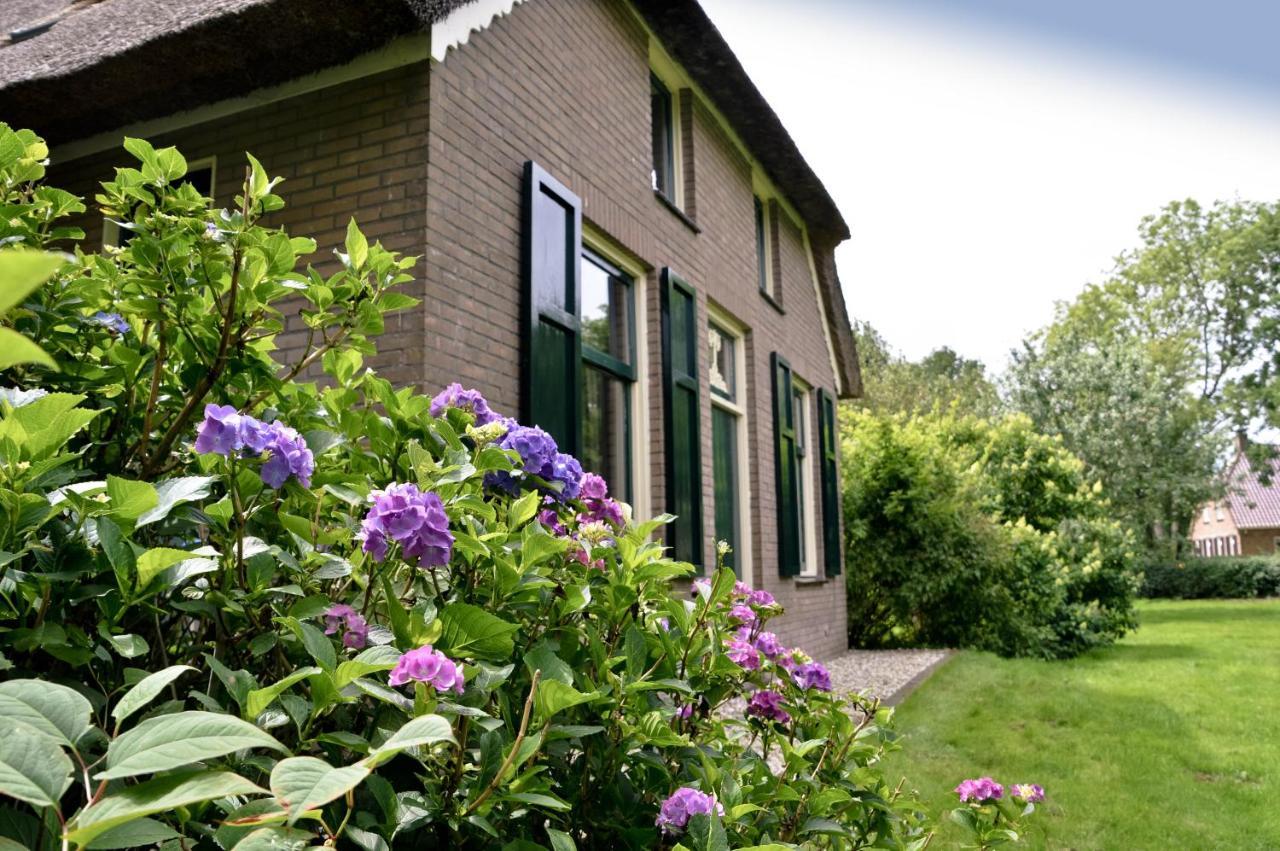 Bed and Breakfast Bij Ons Op 20 Nijeveen Exterior foto